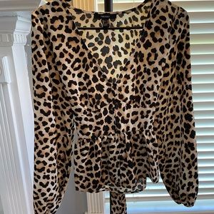 Cheetah long sleeve top medium.